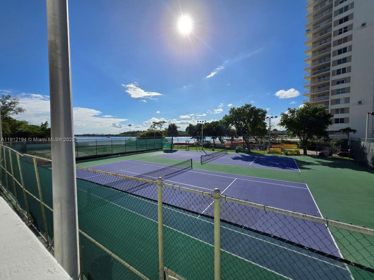 300 Bayview Dr, Unit 1611, Sunny Isles Beach, FL 33160 Photo