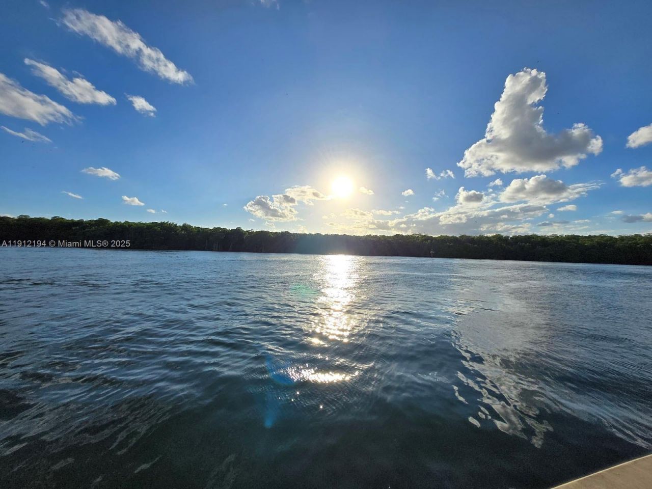 300 Bayview Dr, Unit 1611, Sunny Isles Beach, FL 33160 Photo