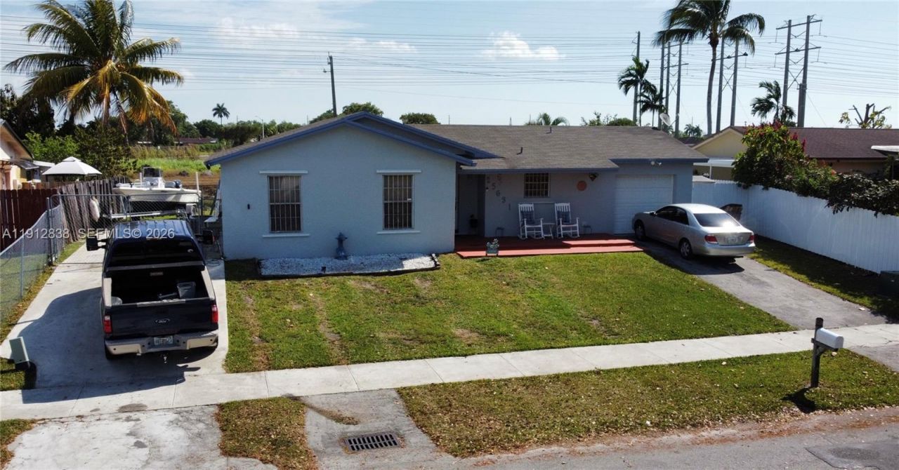 25631 SW 130th Ave, Homestead, FL 33032 Photo