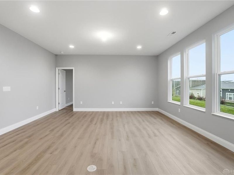 4222 Ellason Court, Dayton, OH 45440 Photo 9