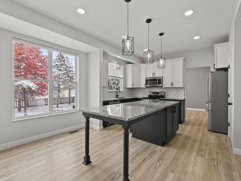 847 Claytonbend Drive, Galloway, OH 43119 Photo 10