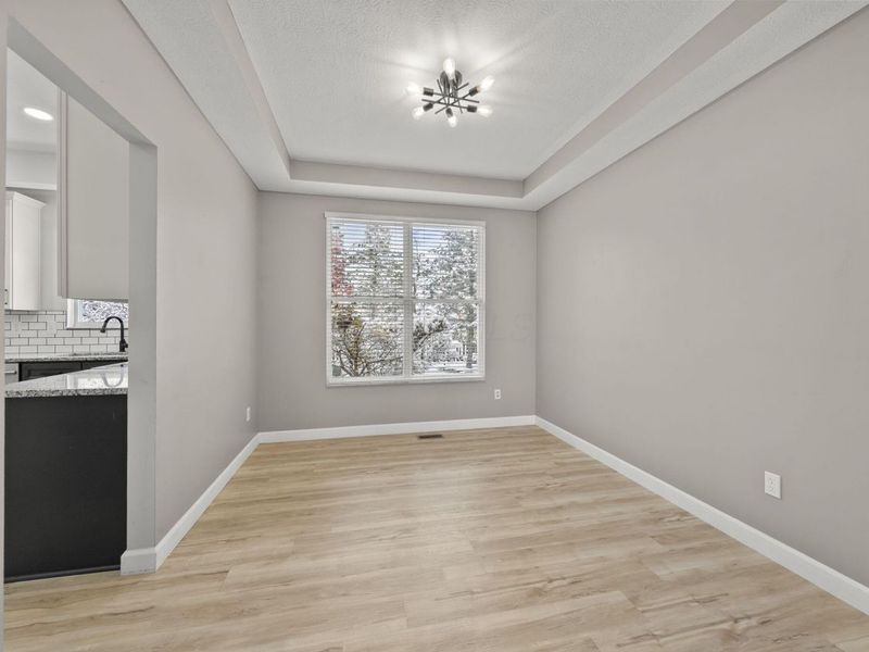 847 Claytonbend Drive, Galloway, OH 43119 Photo 7