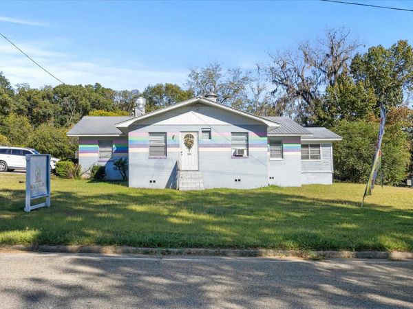 327 S Adams Street, Quincy, FL 32351