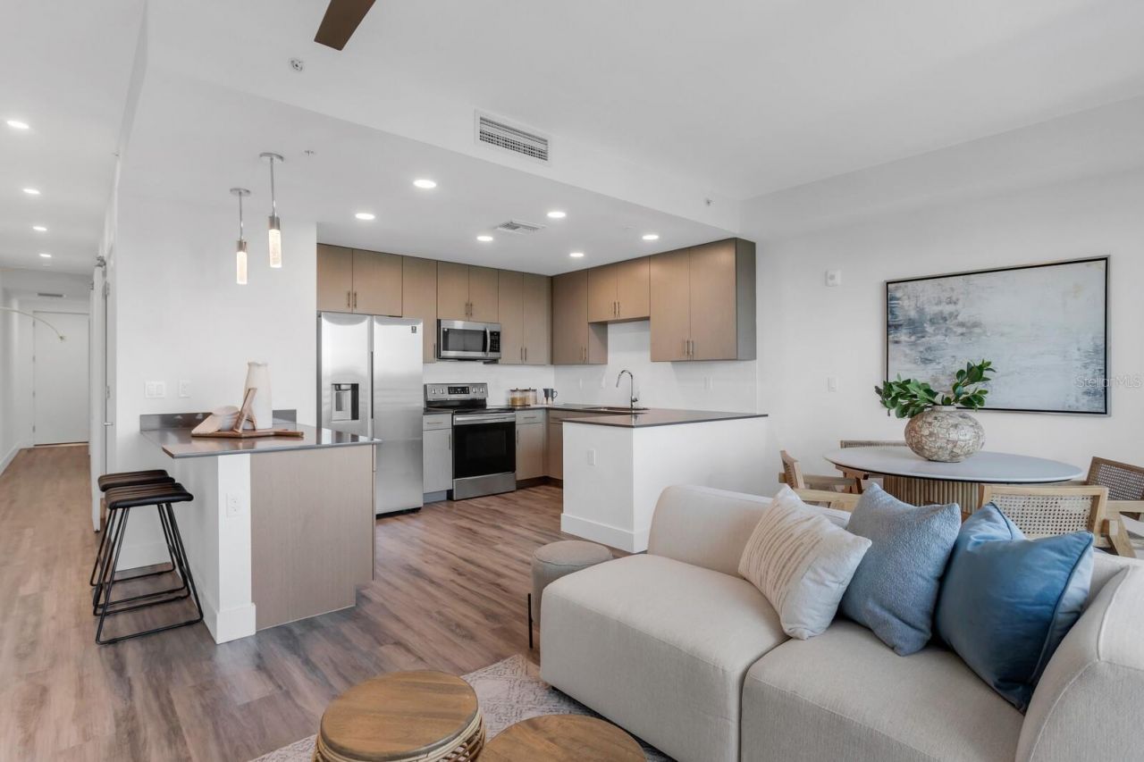 1709 N Tamiami Trail, Unit 503, Sarasota, FL 34234 Photo