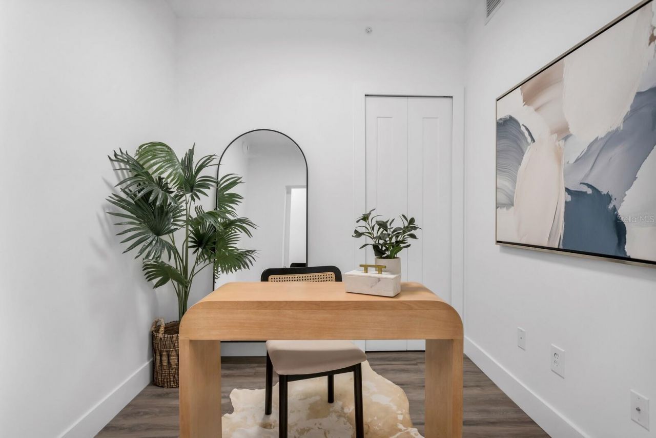 1709 N Tamiami Trail, Unit 503, Sarasota, FL 34234 Photo