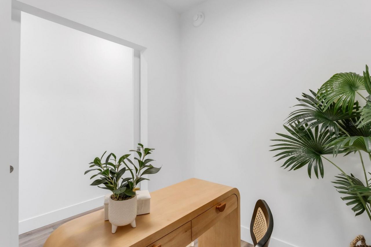 1709 N Tamiami Trail, Unit 503, Sarasota, FL 34234 Photo