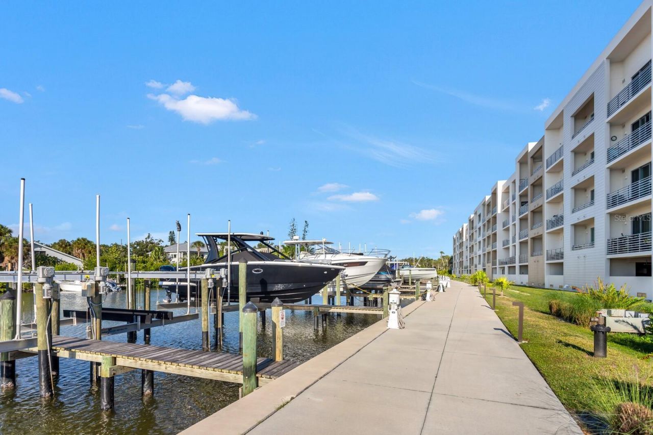 1709 N Tamiami Trail, Unit 503, Sarasota, FL 34234 Photo