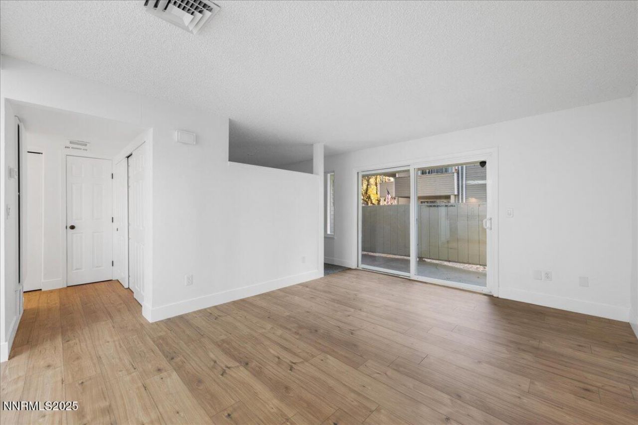 2136 Roundhouse Road, Sparks, NV 89431 Photo