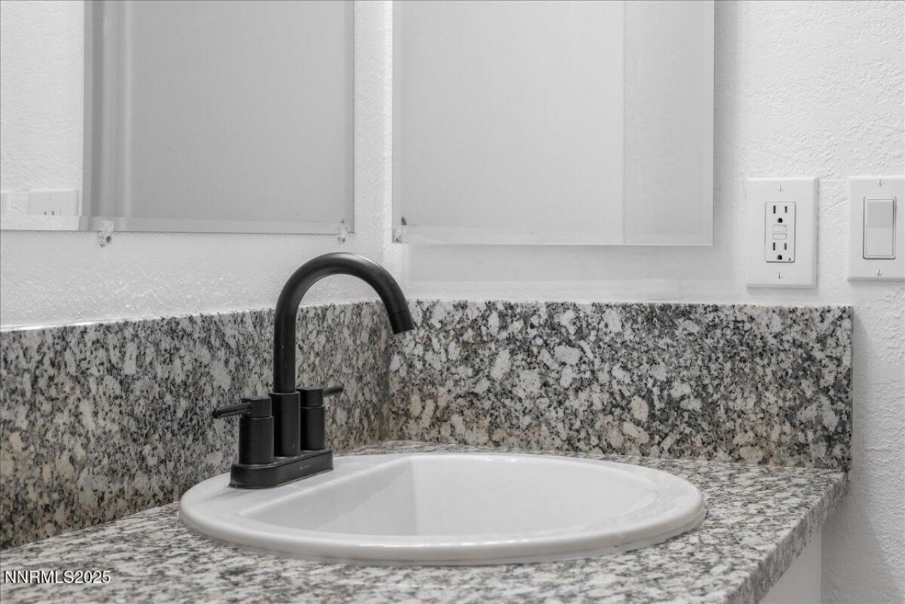 2136 Roundhouse Road, Sparks, NV 89431 Photo