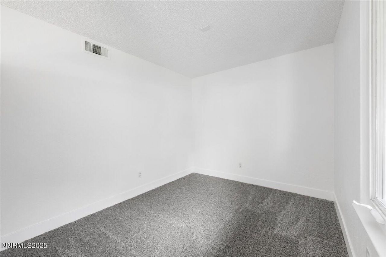 2136 Roundhouse Road, Sparks, NV 89431 Photo