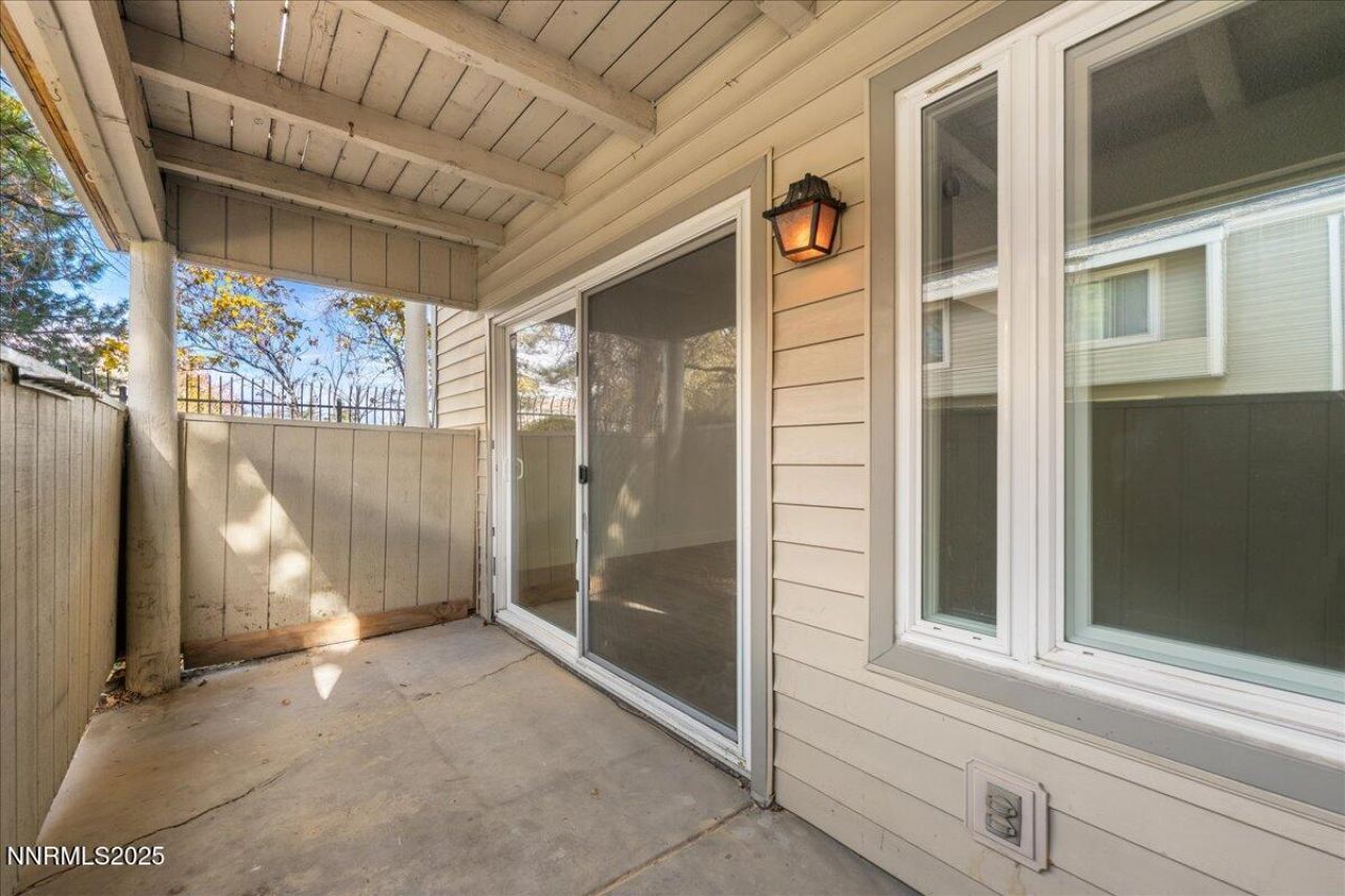 2136 Roundhouse Road, Sparks, NV 89431 Photo