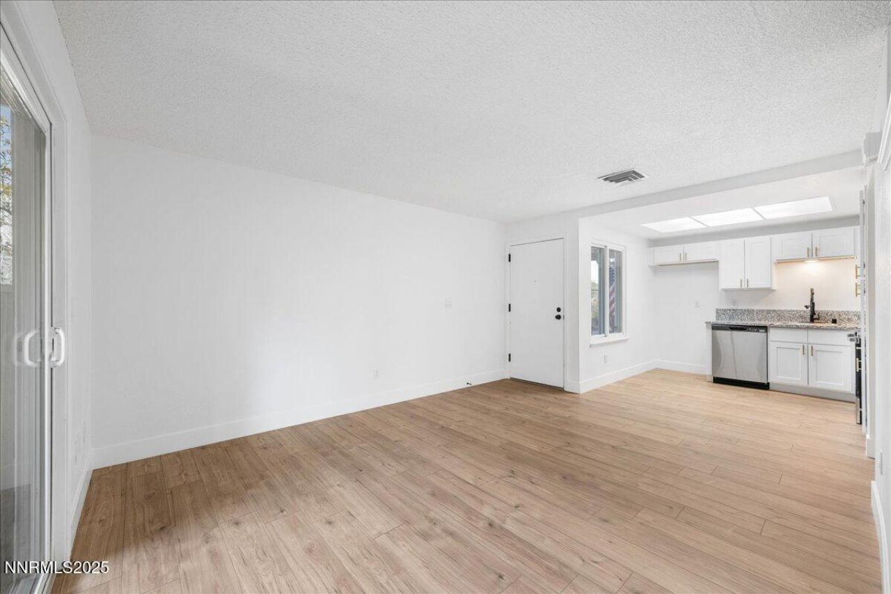 2136 Roundhouse Road, Sparks, NV 89431 Photo