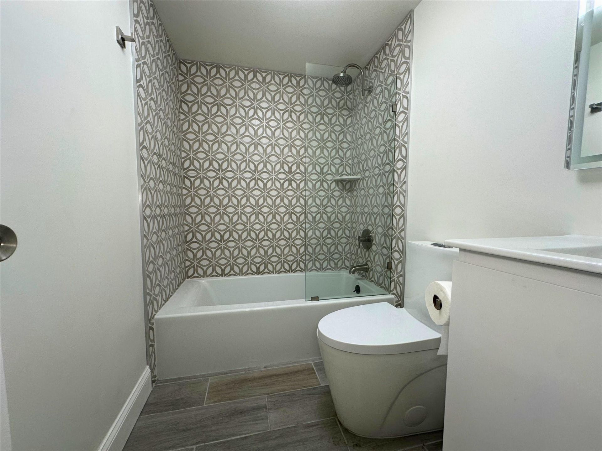 50 SW 3rd Ave, Unit 110, Boca Raton, FL 33432 Photo