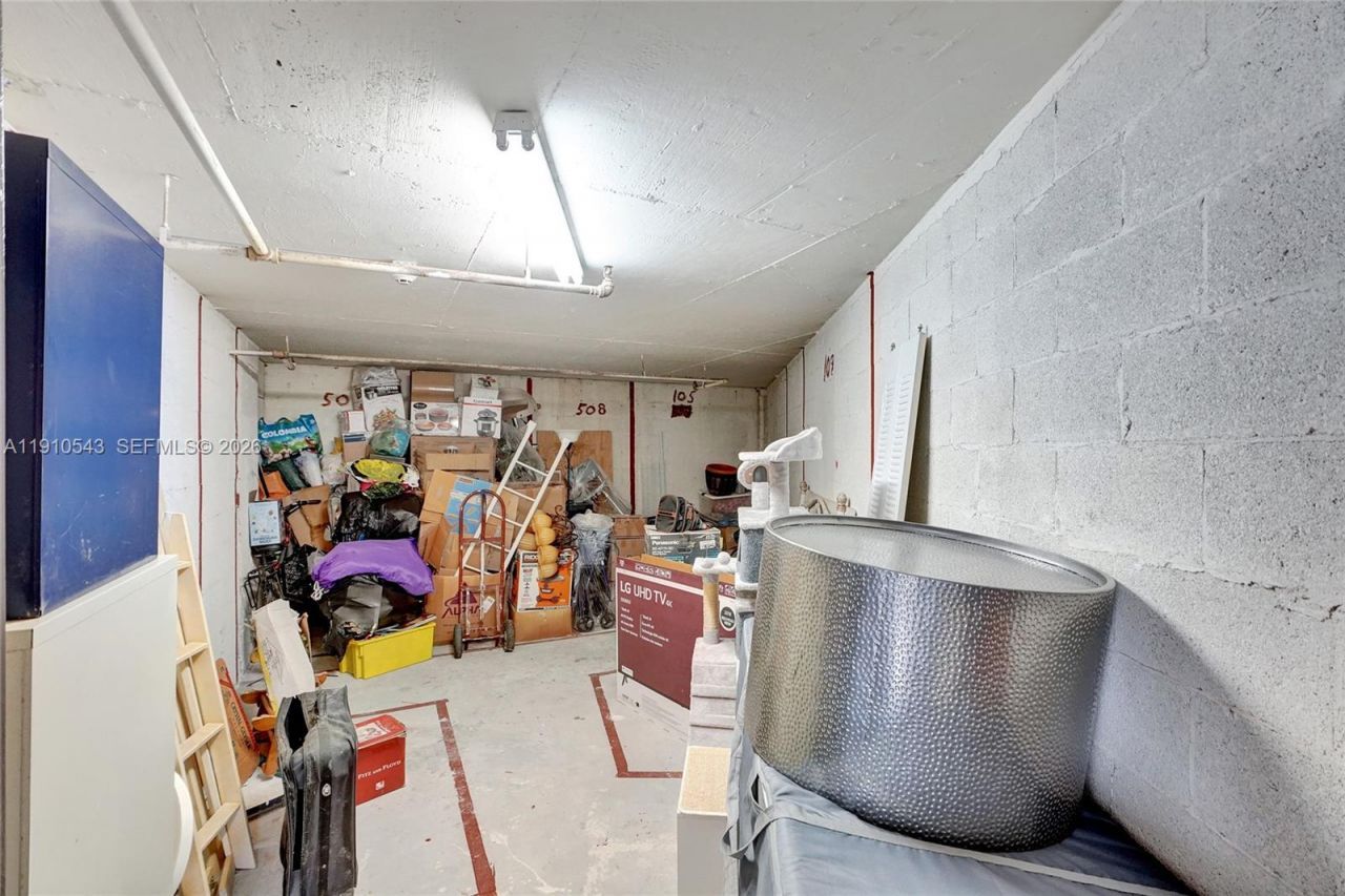 9686 Fontainebleau Blvd, Unit 507, Miami, FL 33172 Photo