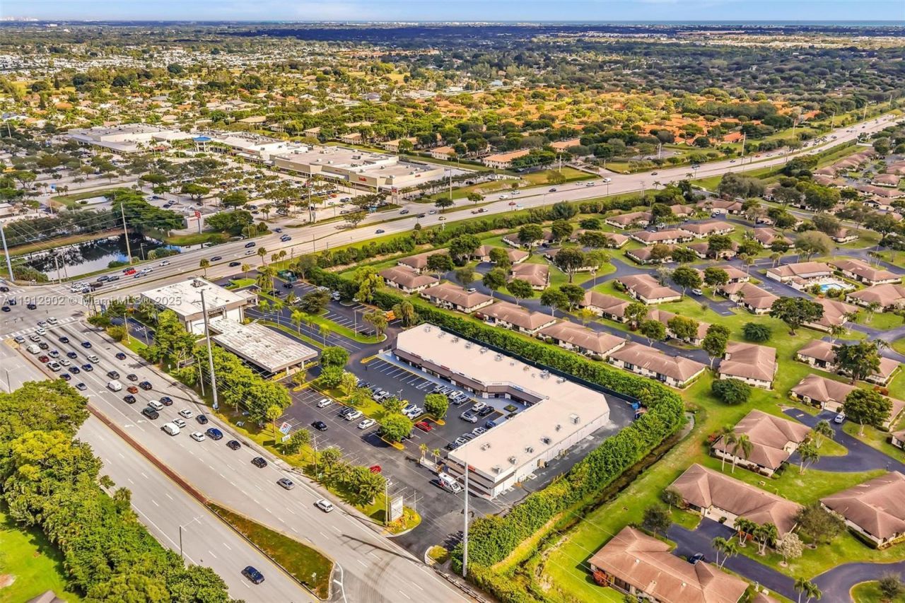 10114 S Military Trl, Boynton Beach, FL 33436 Photo