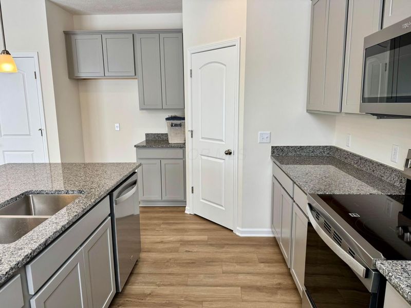 325 Rye Street, Unit Lot 123, Galloway, OH 43119 Photo 3