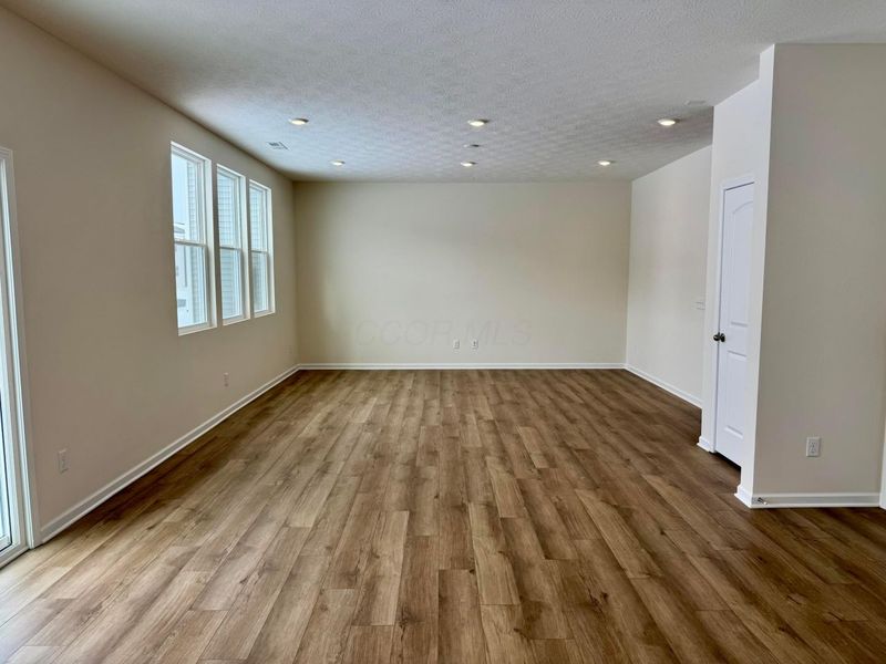 325 Rye Street, Unit Lot 123, Galloway, OH 43119 Photo 6