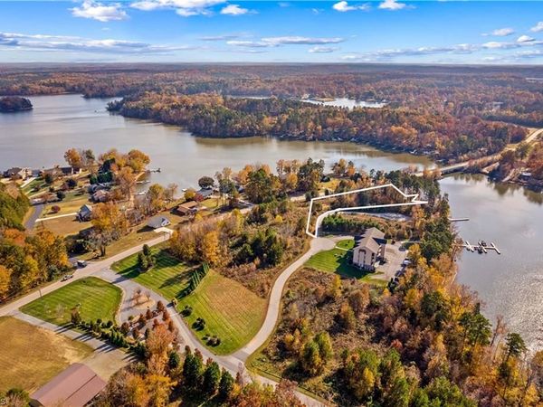 2005 Marina Pointe Road, Salisbury, NC 28146