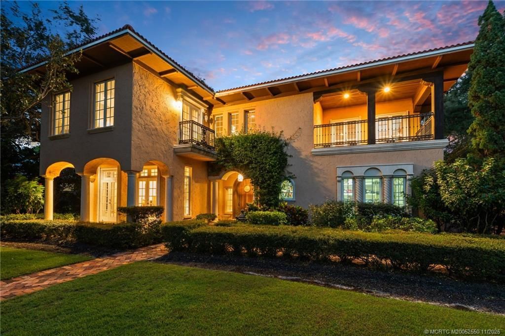 2 Sabal Court, Sewalls Point, FL 34996 Photo