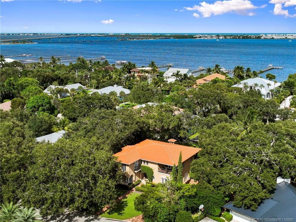 2 Sabal Court, Sewalls Point, FL 34996 Photo