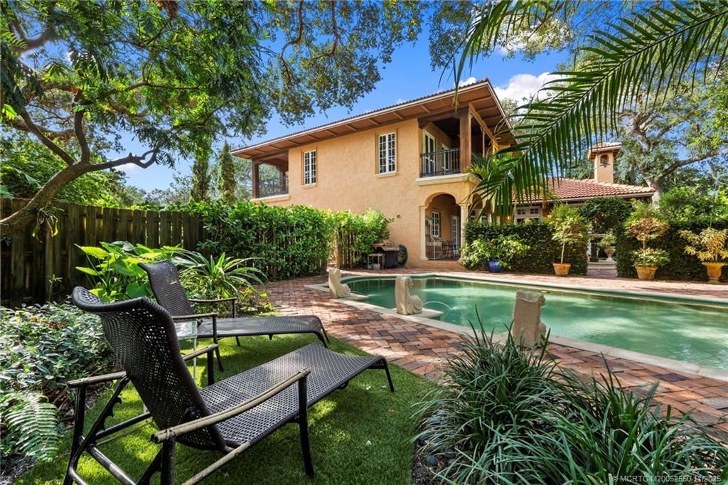 2 Sabal Court, Sewalls Point, FL 34996 Photo