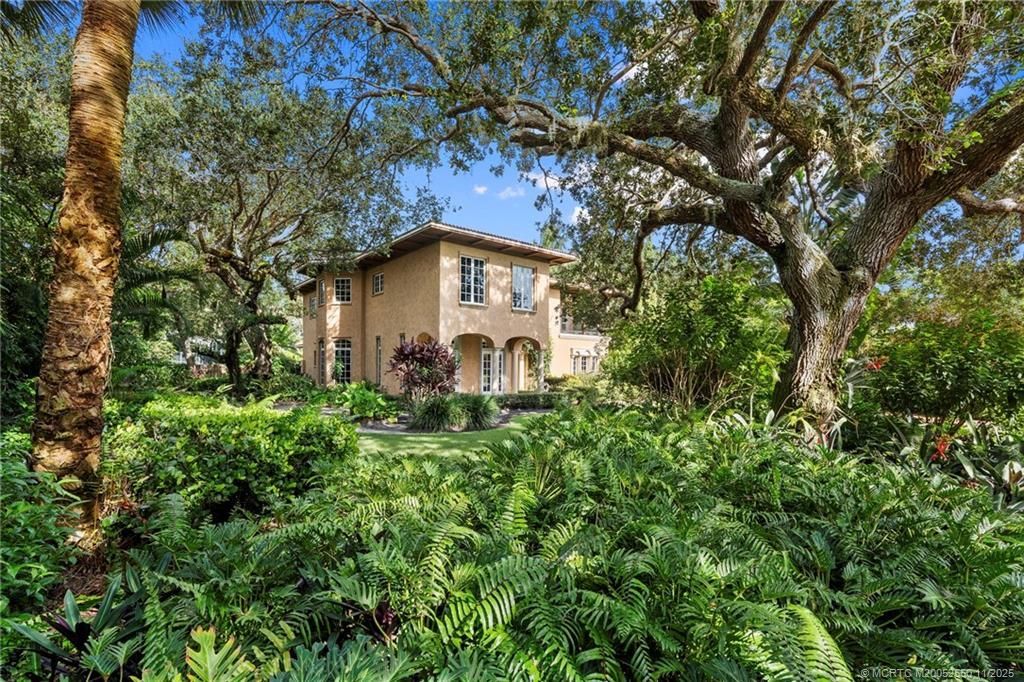 2 Sabal Court, Sewalls Point, FL 34996 Photo