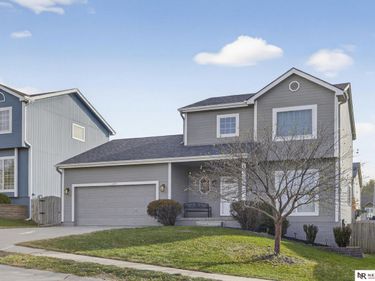 15077 Butler Avenue, Omaha, NE 68116