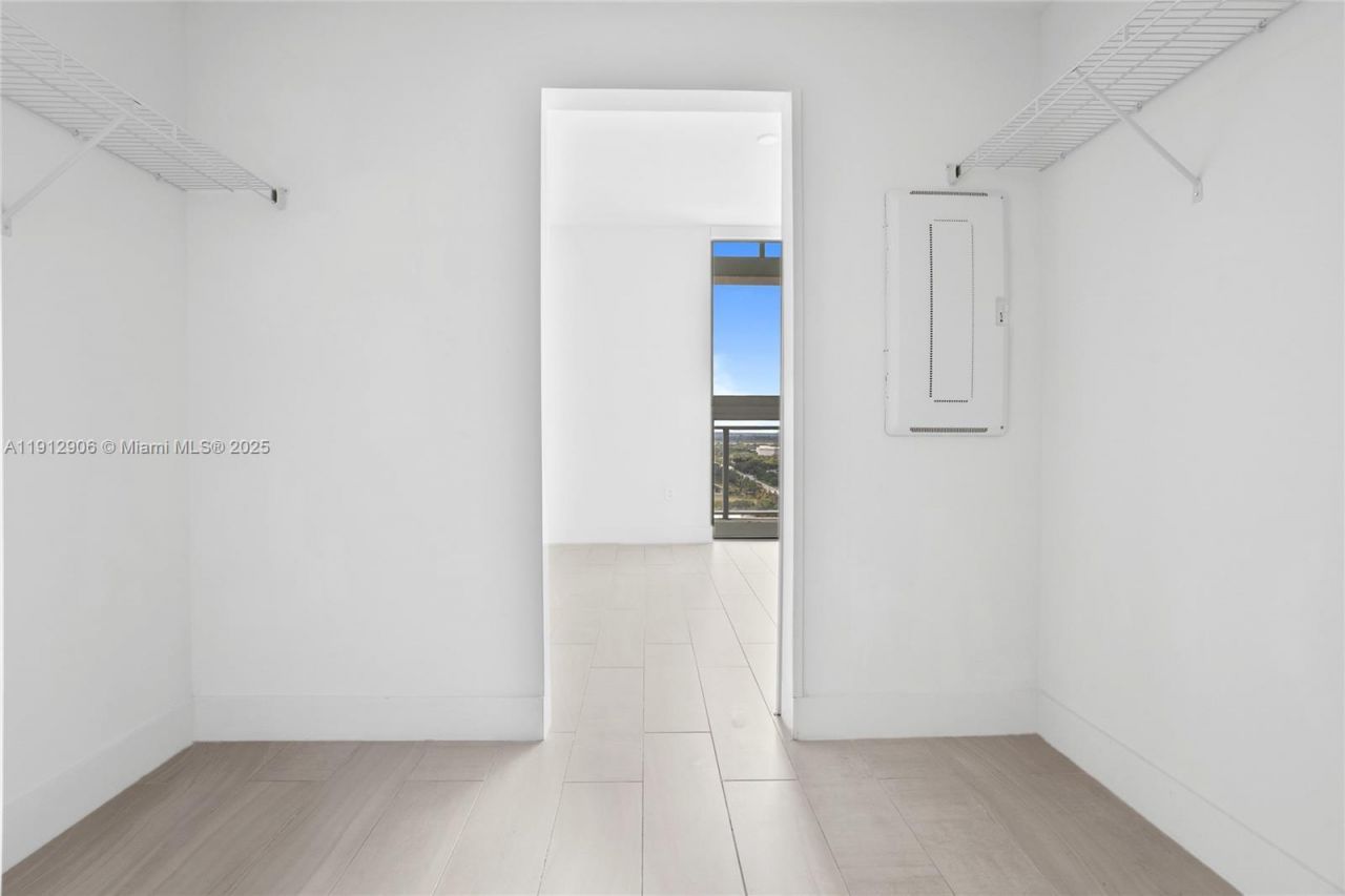 2000 Metropica Way, Unit 2504, Sunrise, FL 33323 Photo