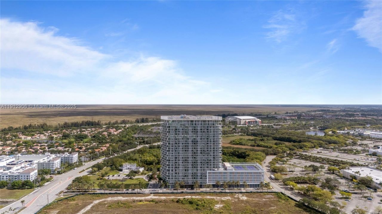 2000 Metropica Way, Unit 2504, Sunrise, FL 33323 Photo