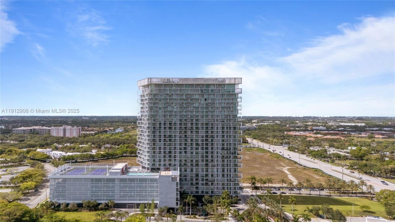 2000 Metropica Way, Unit 2504, Sunrise, FL 33323 Photo