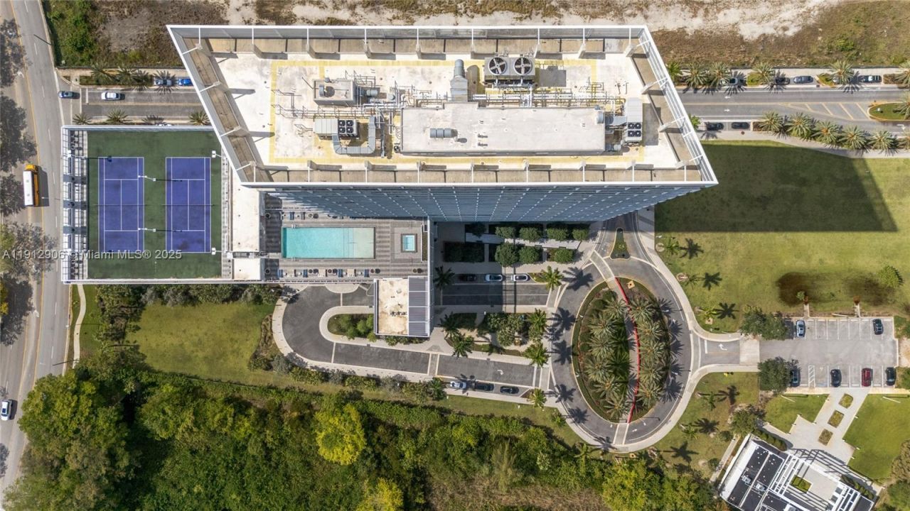 2000 Metropica Way, Unit 2504, Sunrise, FL 33323 Photo