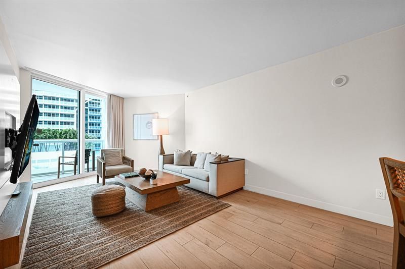 505 N Ft Lauderdale Bch Boulevard, Unit 713, Fort Lauderdale, FL 33304 Photo