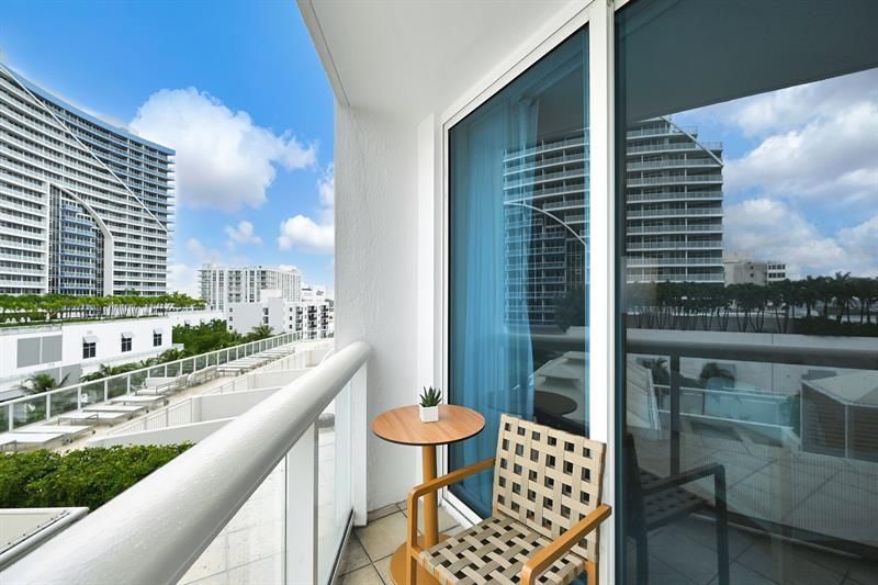 505 N Ft Lauderdale Bch Boulevard, Unit 713, Fort Lauderdale, FL 33304 Photo