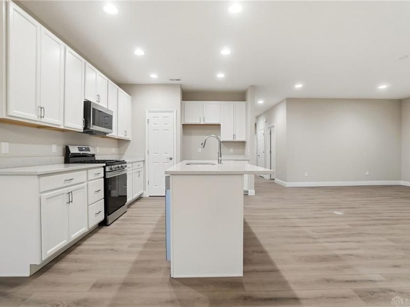 4212 Ellason Court, Dayton, OH 45440 Photo 16