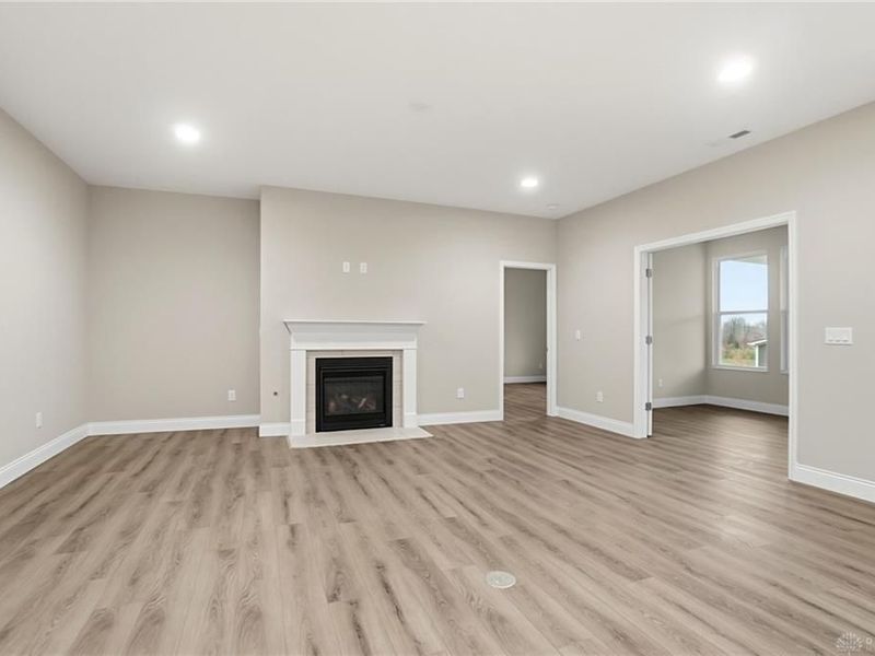 4212 Ellason Court, Dayton, OH 45440 Photo 6