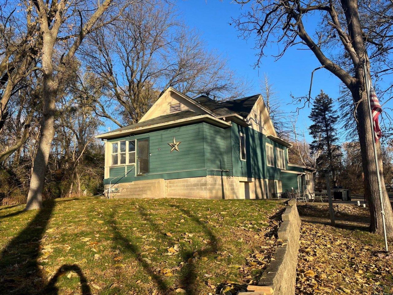 2727 Military Road, Sioux City, IA 51103 Main Photo