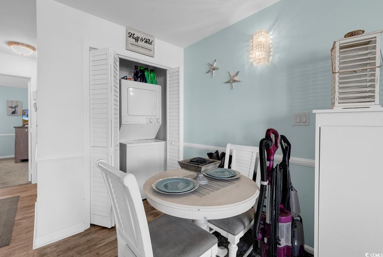 1881 Colony Dr. Photo 8