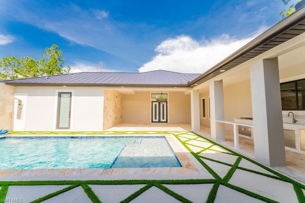 717 Calvin Ave , Lehigh Acres, FL 33972 Photo