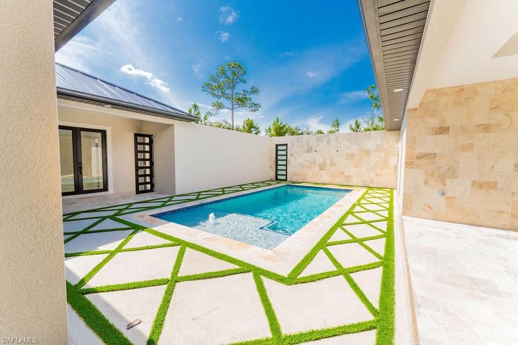 717 Calvin Ave , Lehigh Acres, FL 33972 Photo