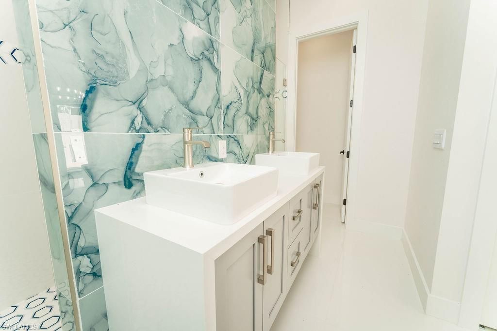 717 Calvin Ave , Lehigh Acres, FL 33972 Photo