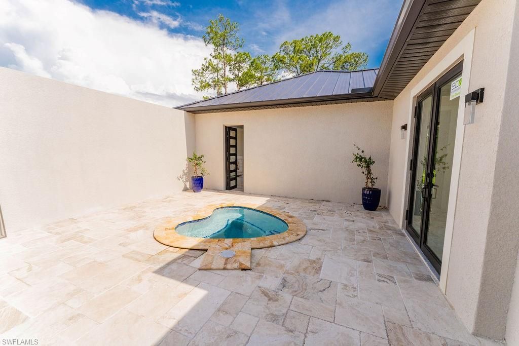 717 Calvin Ave , Lehigh Acres, FL 33972 Photo