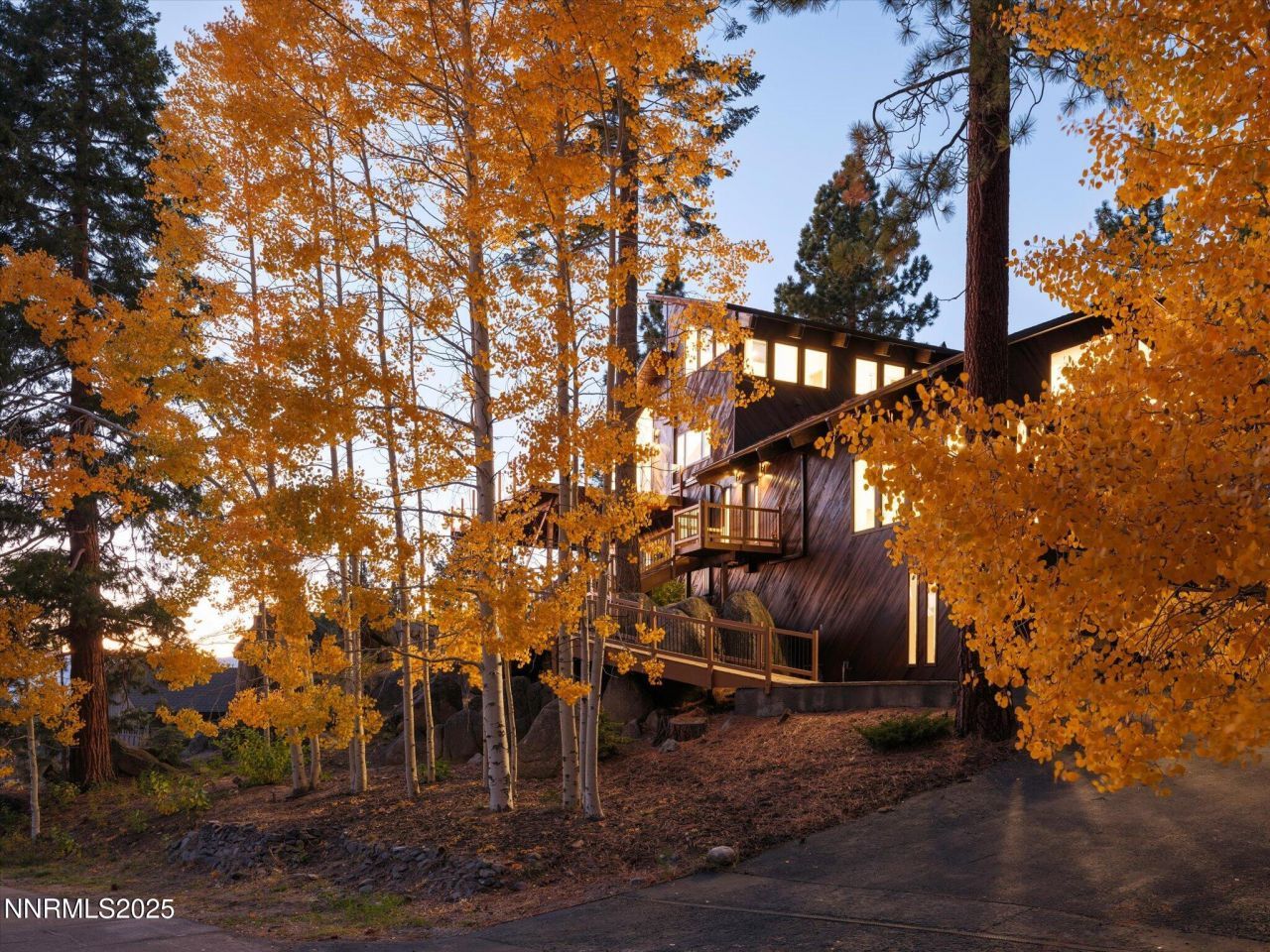 396 Sherwood Drive, Stateline, NV 89449 Photo