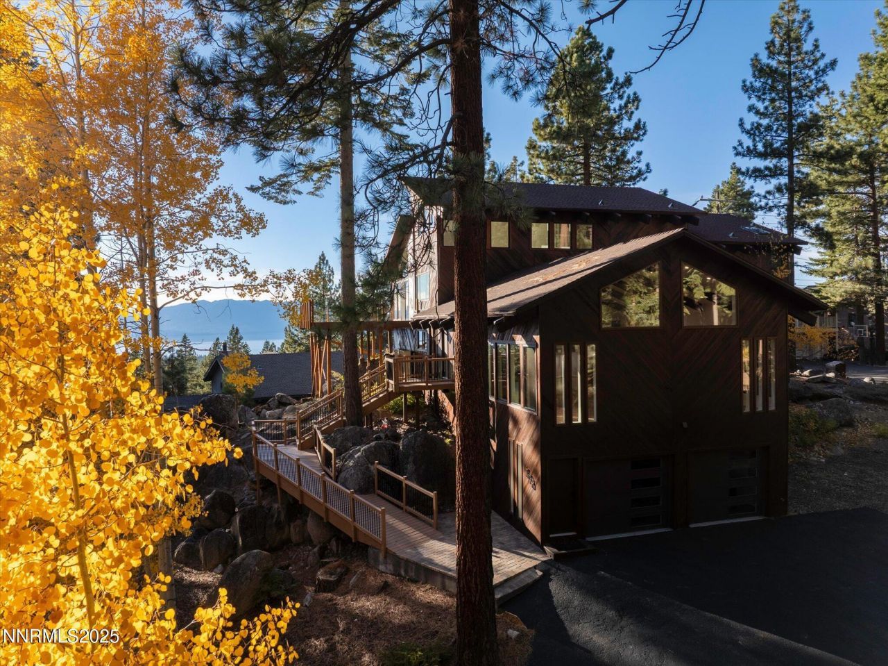 396 Sherwood Drive, Stateline, NV 89449 Photo