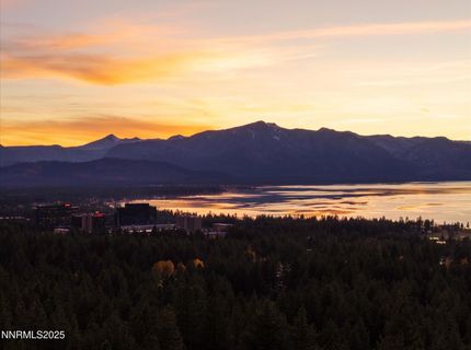 396 Sherwood Drive, Stateline, NV 89449 Photo