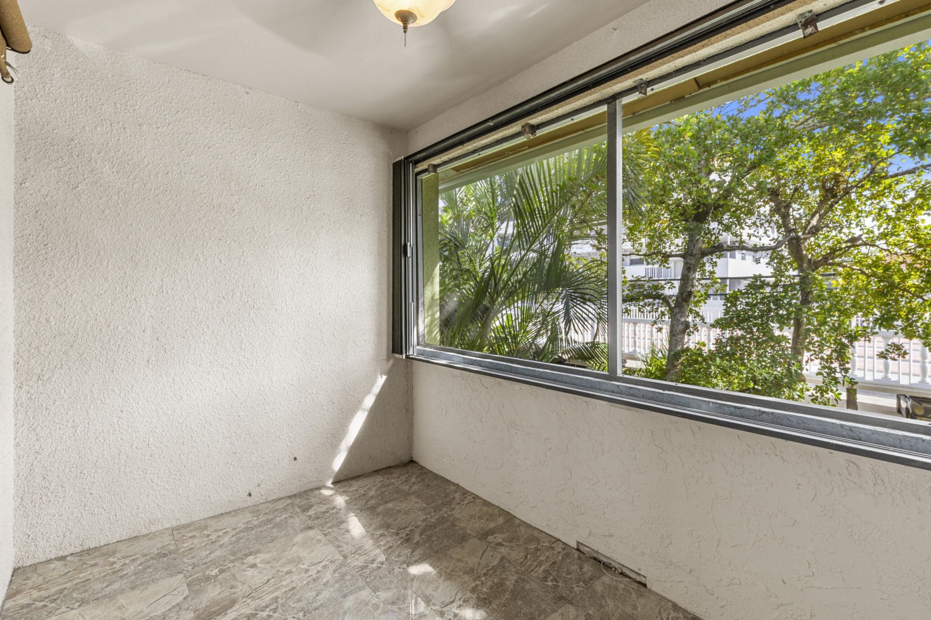 111 Lake Avenue, Unit 8, Lake Worth Beach, FL 33460 Photo