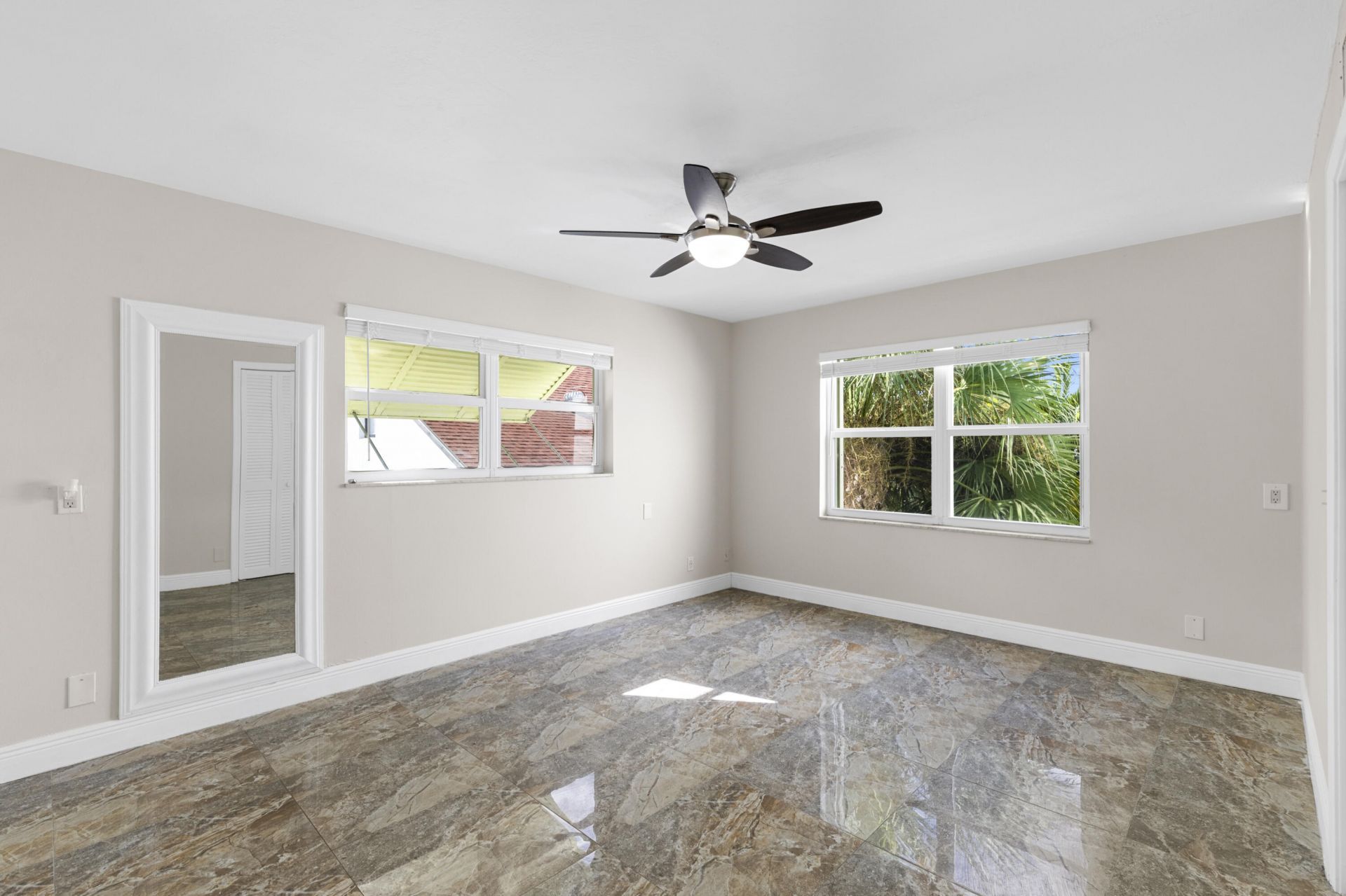 111 Lake Avenue, Unit 8, Lake Worth Beach, FL 33460 Photo
