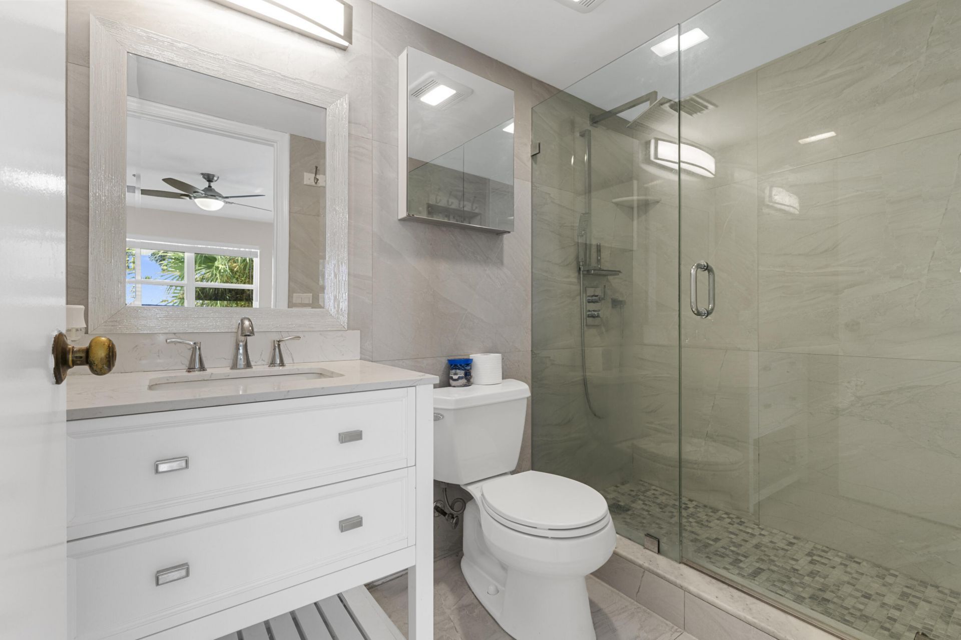 111 Lake Avenue, Unit 8, Lake Worth Beach, FL 33460 Photo