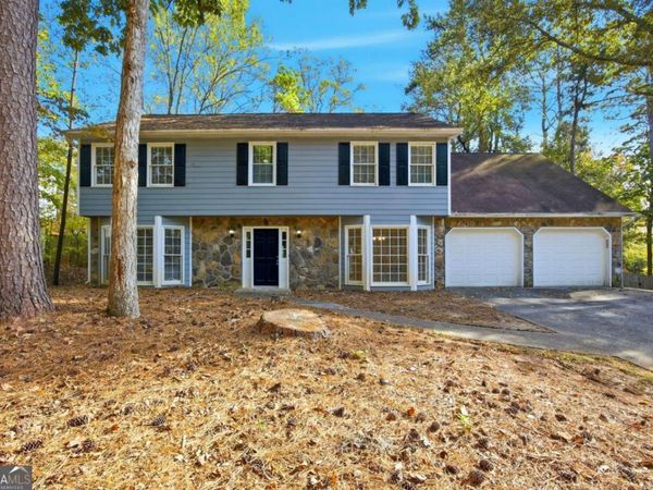 590 Ridgemont Drive, Roswell, GA 30076