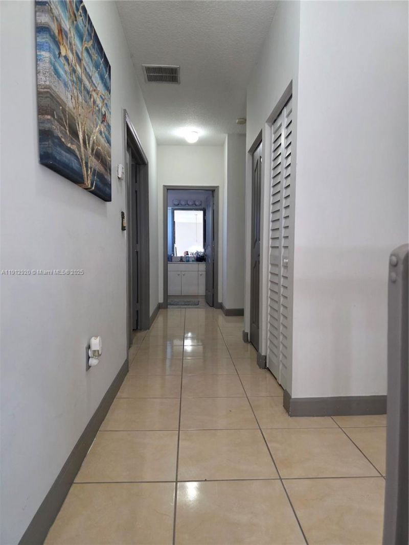 2066 SW 156th Ave, Miami, FL 33185 Photo