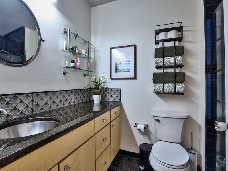 2700 Ashland Avenue, Unit 3, Cincinnati, OH 45206 Photo 17